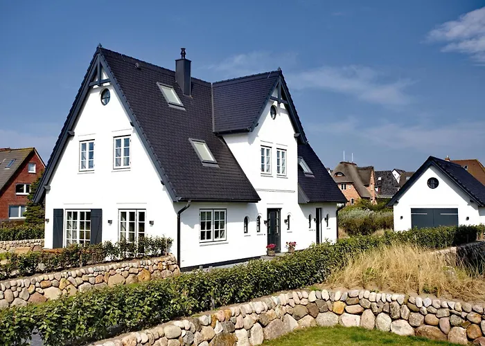 Ferienhaus Horsa Hoog - Luxus, Lage, Leichtigkeit Mit Wellenrauschen In Wenningstedt Sylt